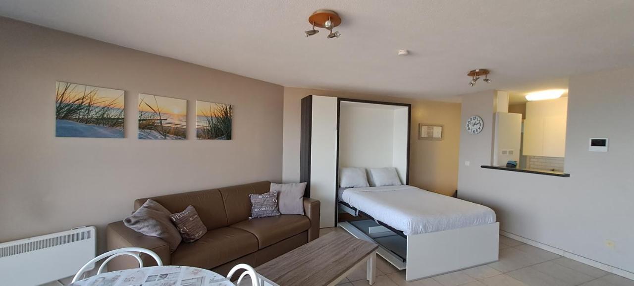 Large Beachstudio Seaview Blankenberge Near Brugge Exterior photo