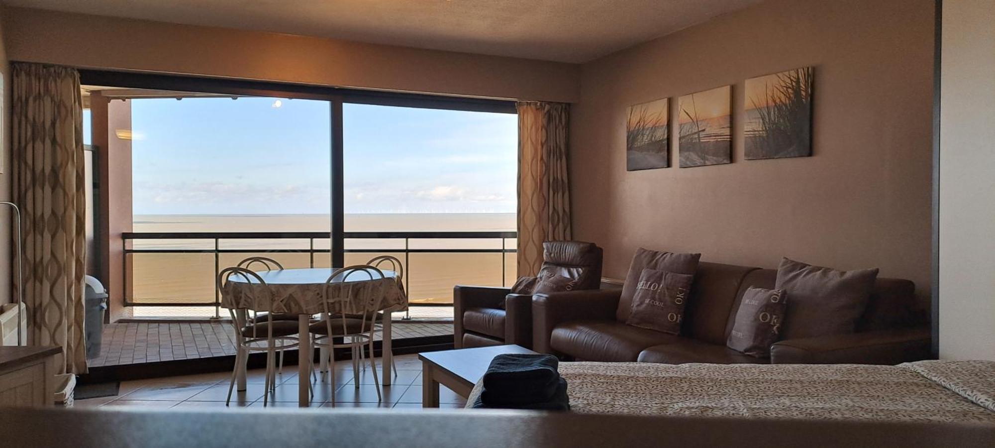 Large Beachstudio Seaview Blankenberge Near Brugge Exterior photo