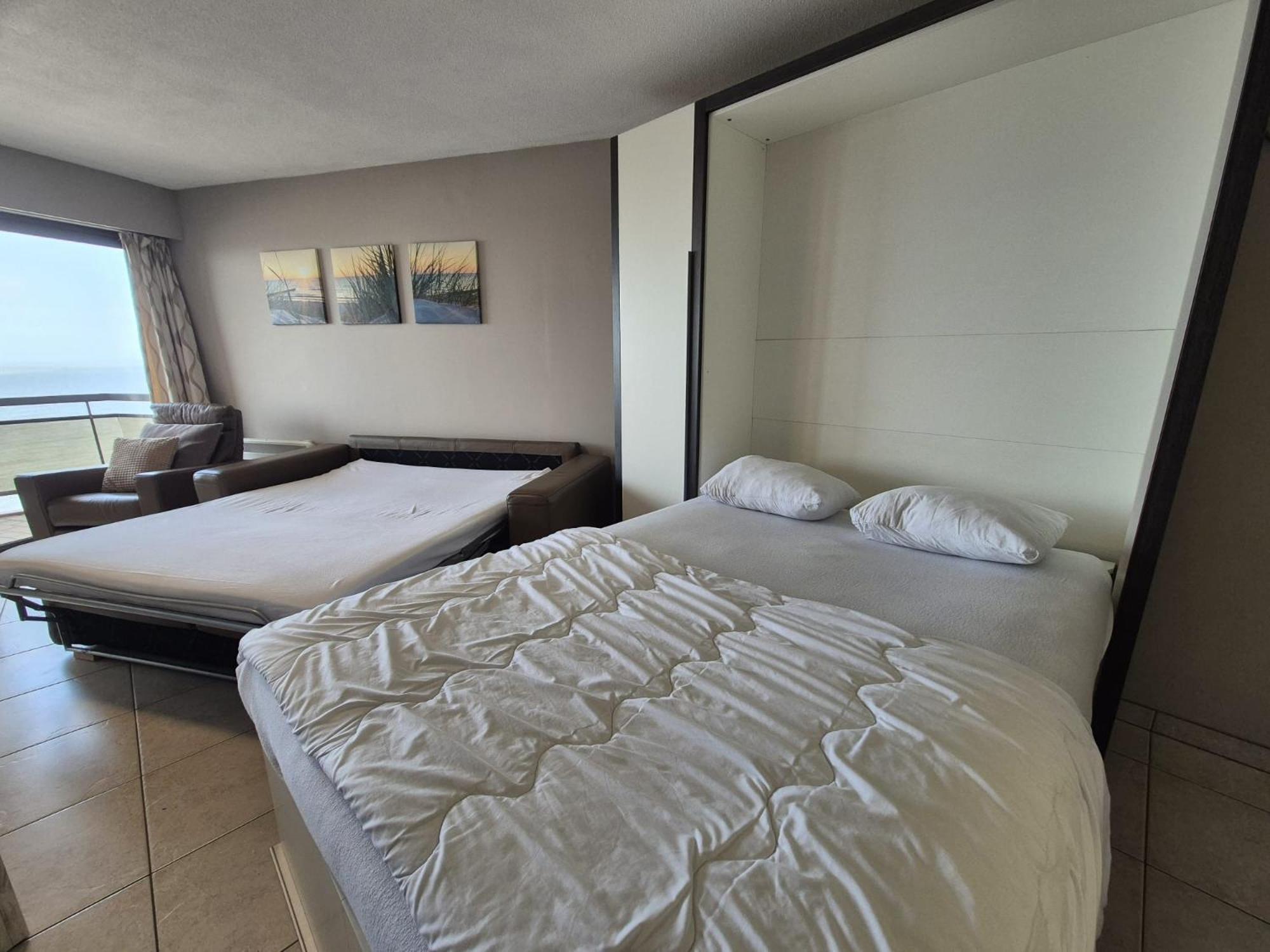 Large Beachstudio Seaview Blankenberge Near Brugge Exterior photo